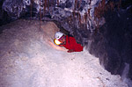 Gole Intramonti, passaggio in grotta